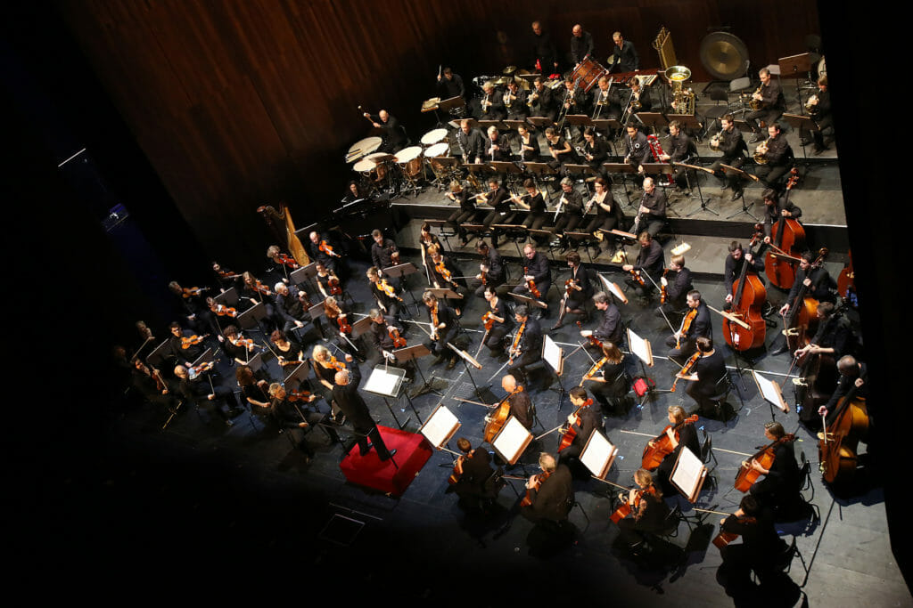 Harris Theater BRUCKNER ORCHESTER LINZ Harris Theater BRUCKNER ORCHESTER LINZ