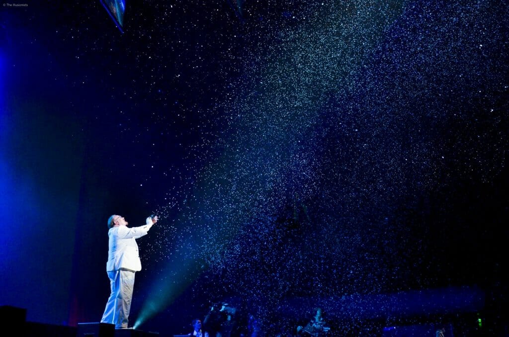 Broadway in Chicago THE ILLUSIONISTS Broadway in Chicago THE ILLUSIONISTS