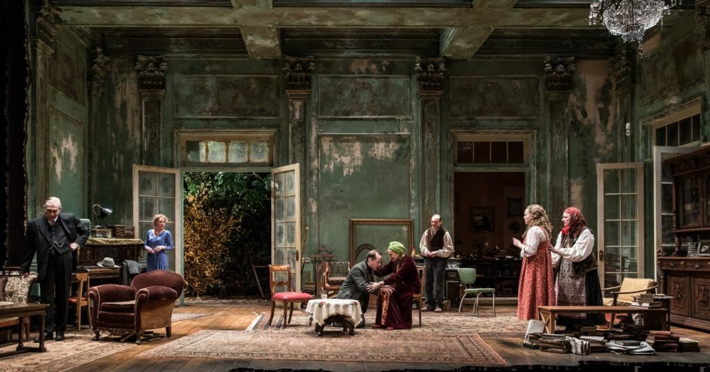 unclevanya_02 The Goodman Theatre Presents UNCLE VANYA Review