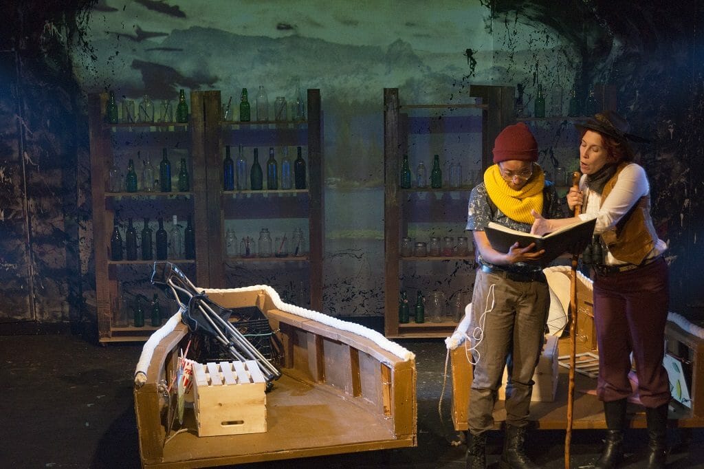 Red Theater PRINCE MAX Review – Painting Portraits of America-3 Red Theater PRINCE MAX Review - Painting Portraits of America