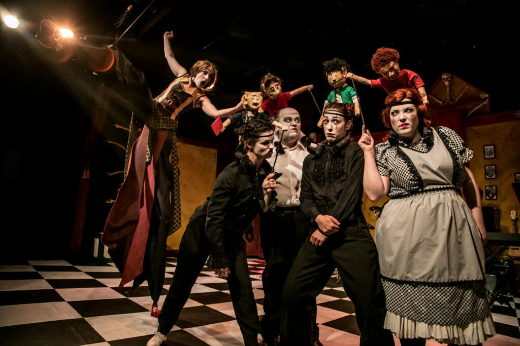 Black Button Eyes Productions – SHOCKHEADED PETER Black Button Eyes Productions - SHOCKHEADED PETER