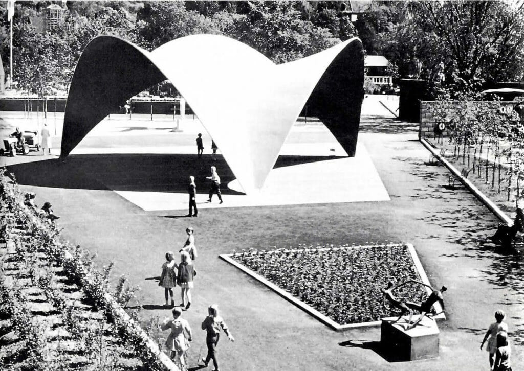 Gallery 400 FÉLIX CANDELA CONCRETE SHELLS Gallery 400 FÉLIX CANDELA CONCRETE SHELLS