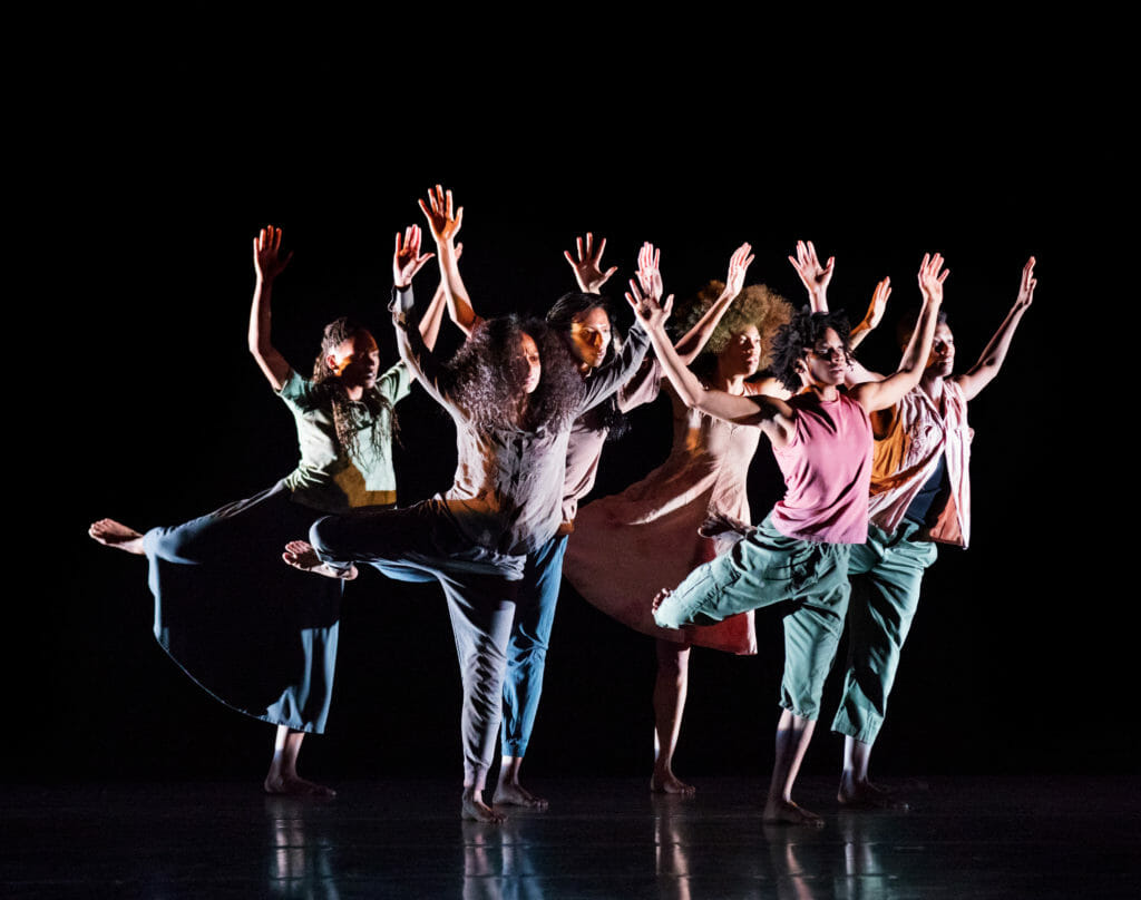 Auditorium Theatre ALVIN AILEY AMERICAN DANCE THEATER Auditorium Theatre ALVIN AILEY AMERICAN DANCE THEATER