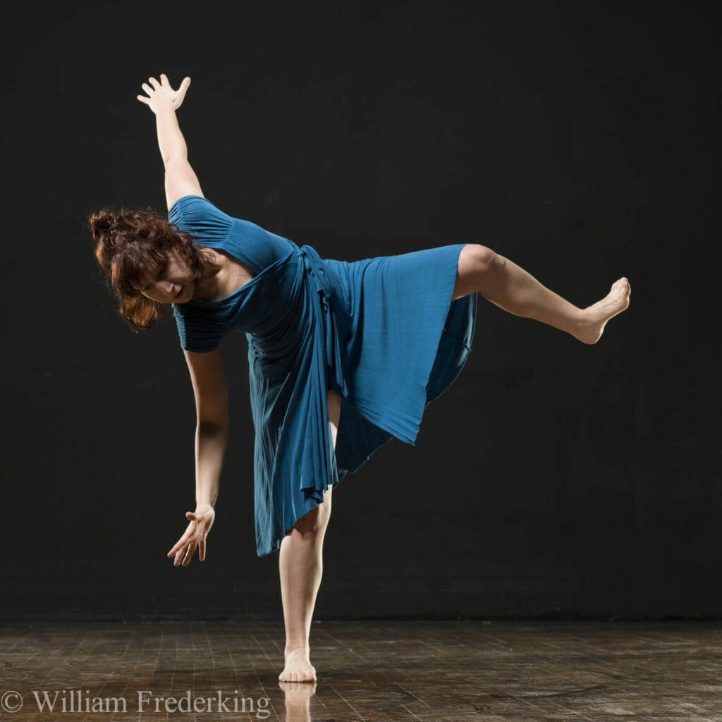 Chicago Danztheatre BODY PASSAGES Chicago Danztheatre BODY PASSAGES