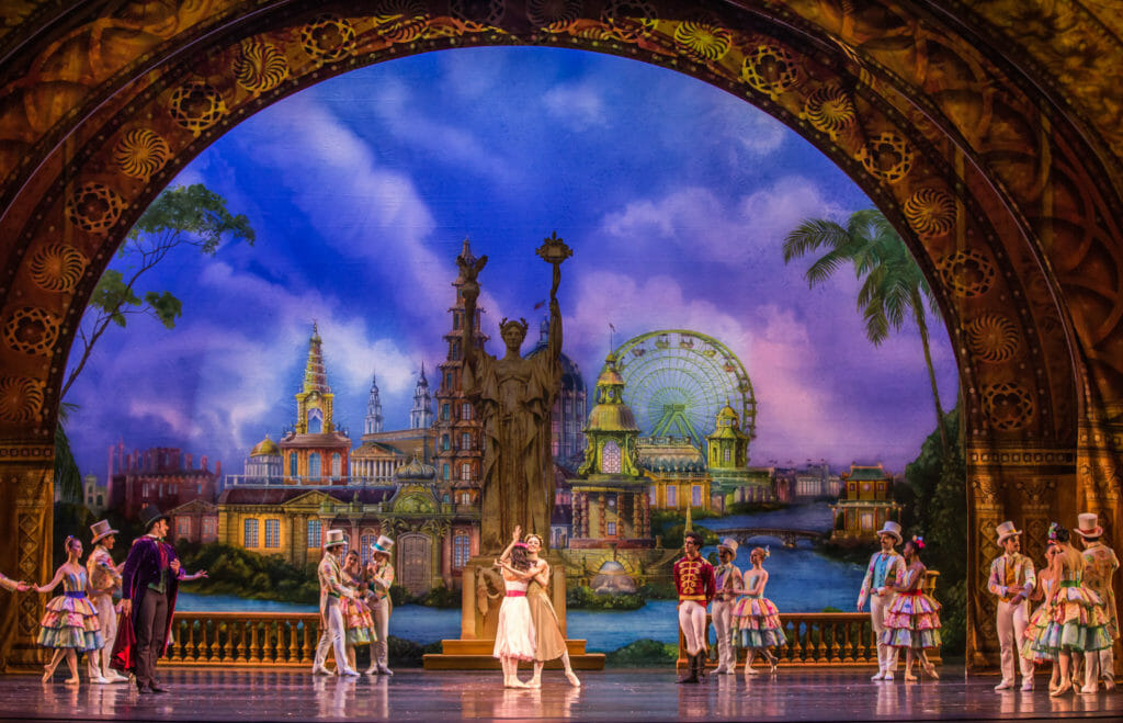Joffrey Ballet’s THE NUTCRACKER Review– a new Chicago classic Victoria Jaiani and Amanda Assucena. Photo by Cheryl Mann.
