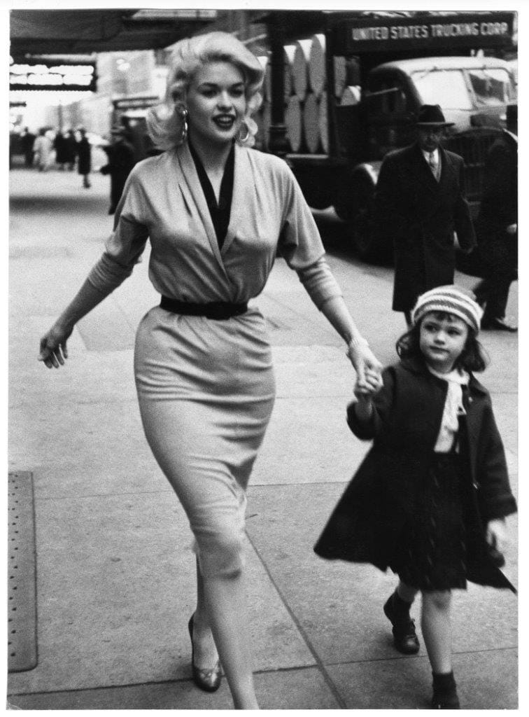 WOMEN: PORTRAITS 1960 – 2000 BY SUSAN WOOD