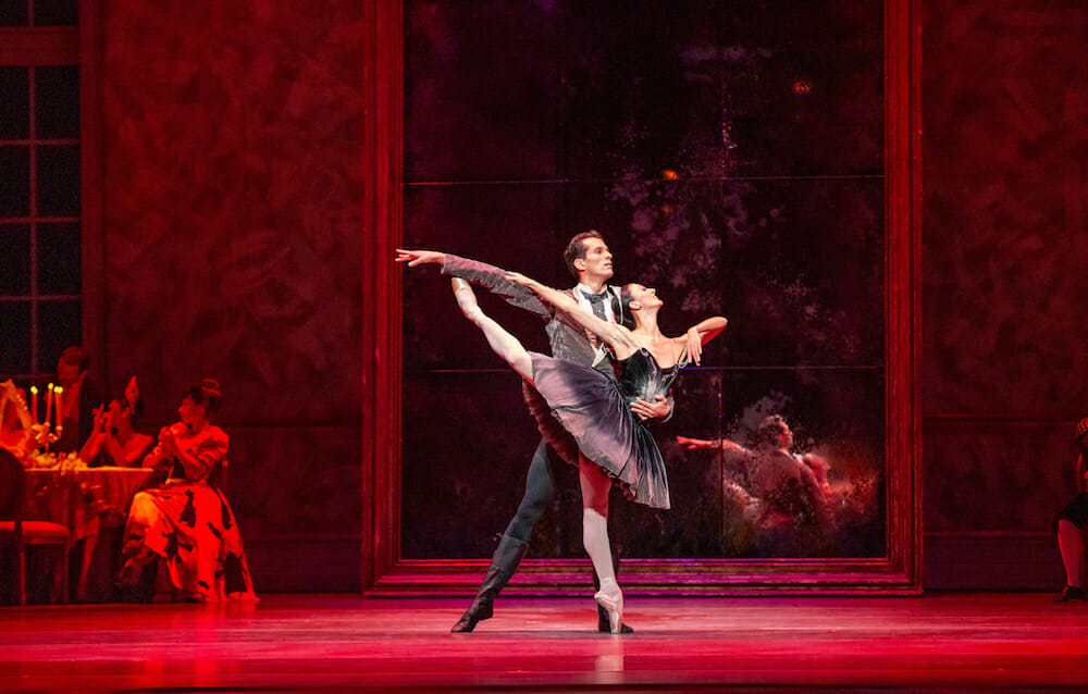 SWAN LAKE Joffrey Ballet SWAN LAKE