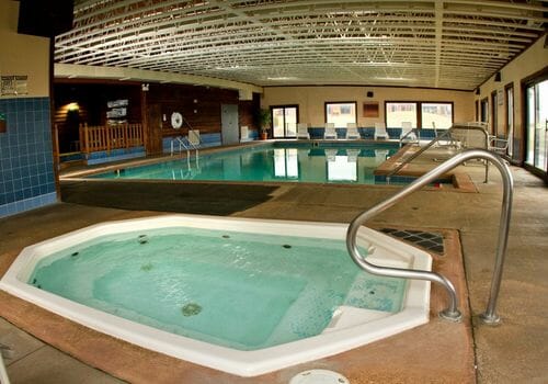 CHESTNUT MOUNTAIN RESORT HotTub CHESTNUT MOUNTAIN RESORT HotTub