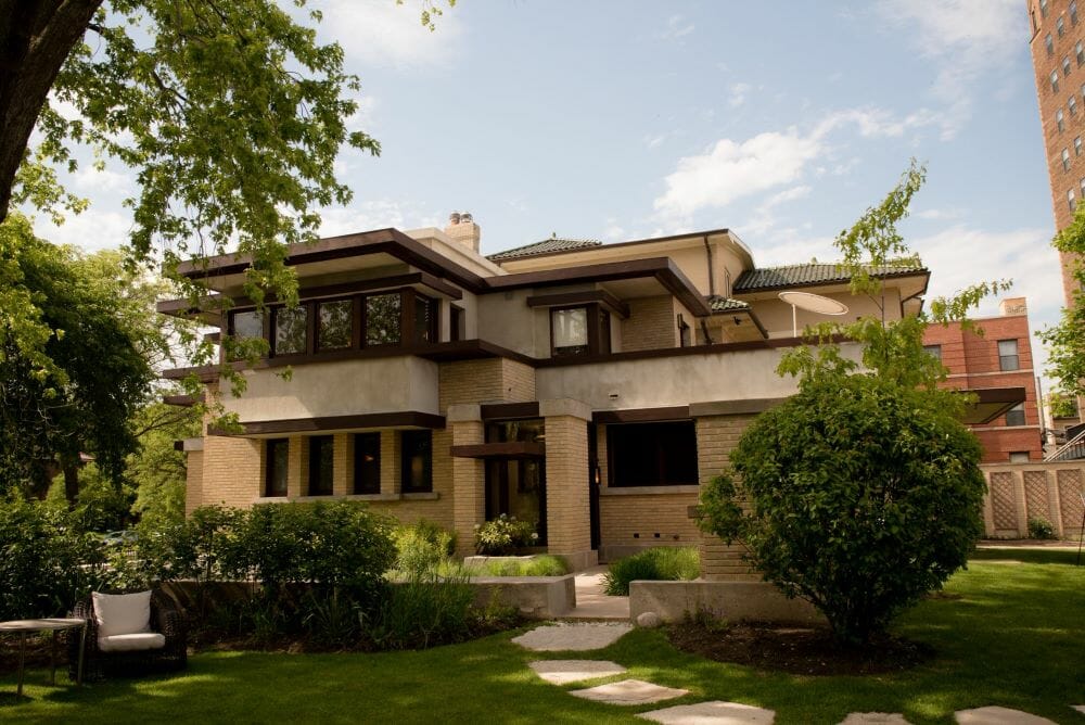 Tawani Hospitality EMIL BACH HOUSE