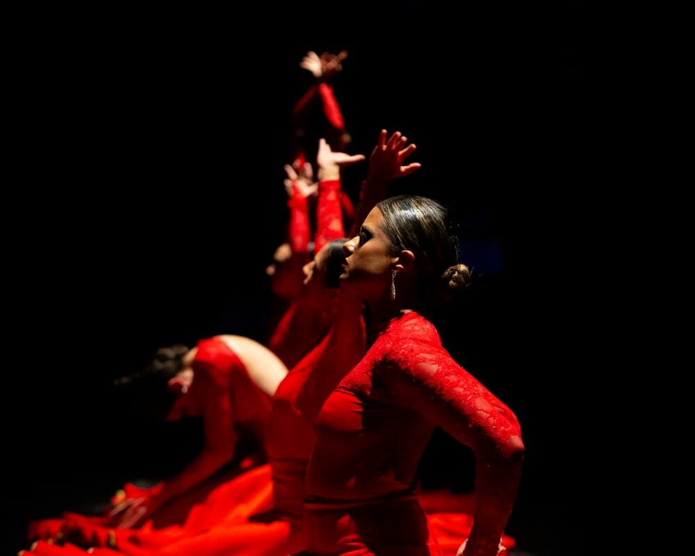 Auditorium Theatre ENSEMBLE ESPANOL Auditorium Theatre ENSEMBLE ESPANOL