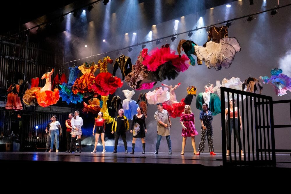 Auditorium Theatre ENSEMBLE ESPANOL Auditorium Theatre ENSEMBLE ESPANOL