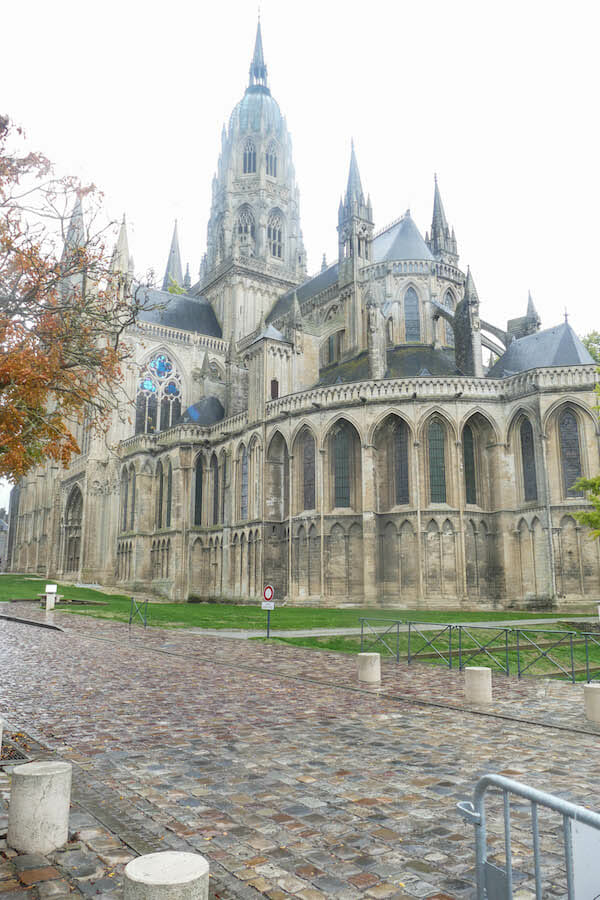NORMANDY HIKING TOUR Bayeux